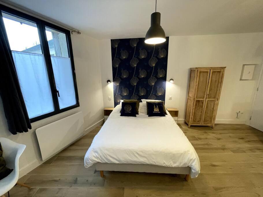 Alp Chartres - Cosy Studio Au Coeur De Chartres Avec Parking エクステリア 写真